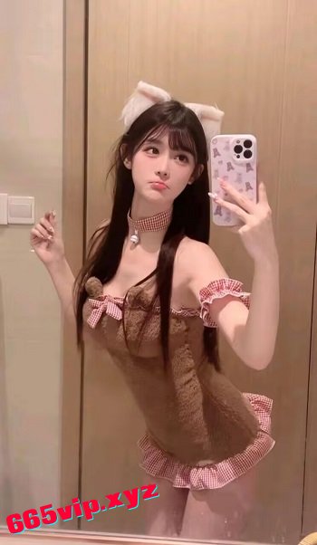 A244A497931FB50B07CBB0DDF84C0041.jpg